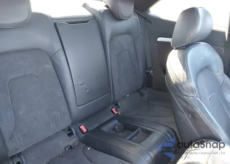 2009 Audi A5 3.2L z USA, uszkodzony, nr VIN WAUDK78T39A009511